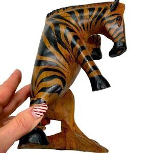 ZEBRA HAND CARVED WOODEN 🦓 SOUTH‎ AFRICAN VINTAGE HAND SIGNED!